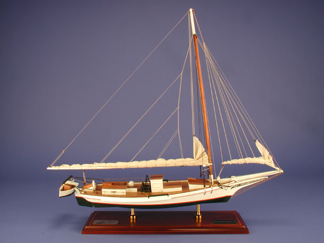 Chesapeake Bay Skipjack Model